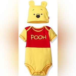 Disney Winnie the Pooh baby bodysuit & beanie set